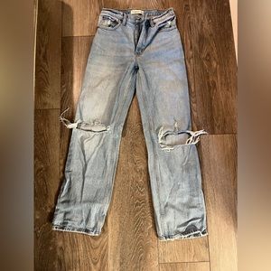 Abercrombie 90s Relaxed Jean High Rise